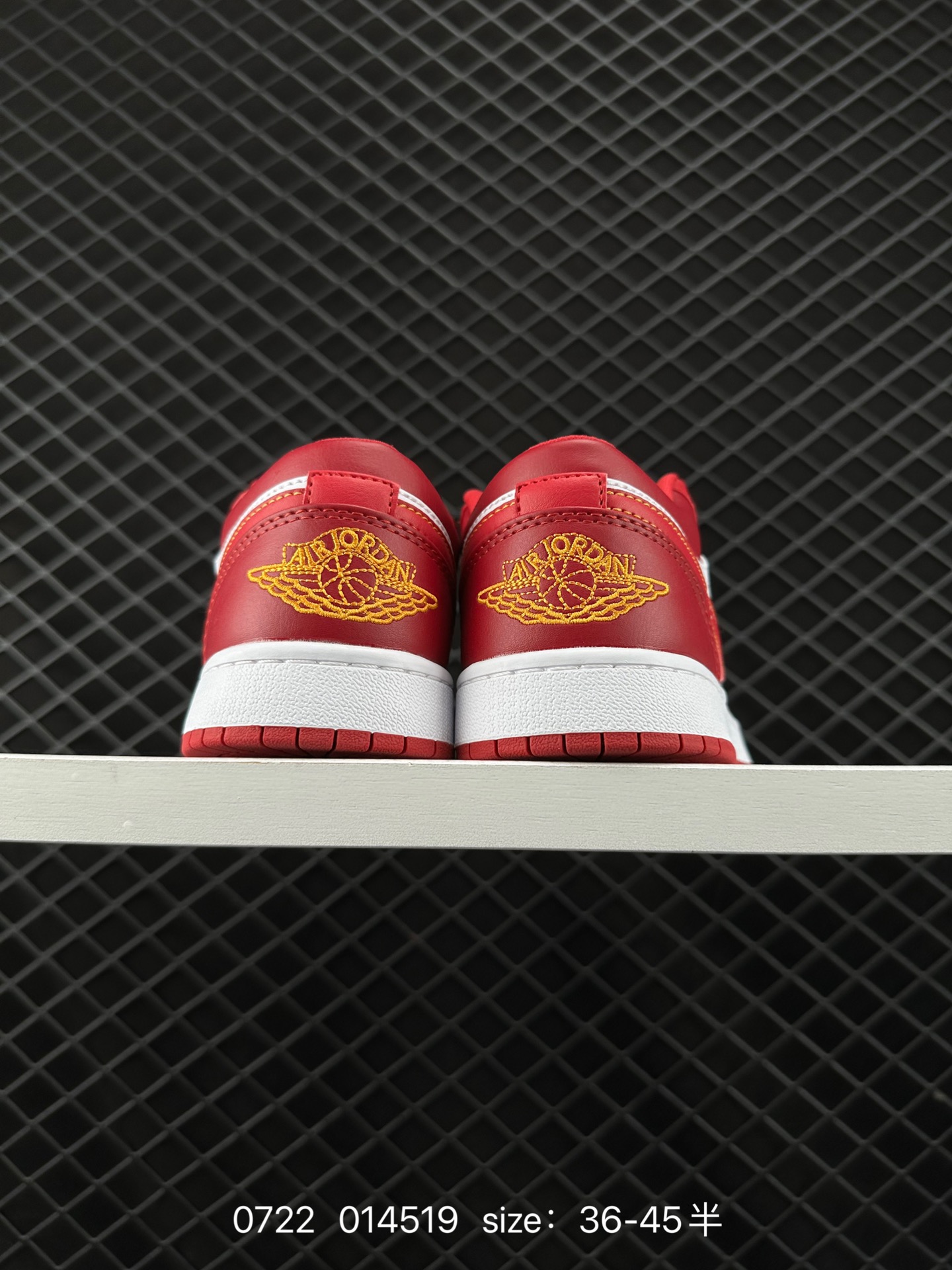 Air Jordan 1 Low AJ1